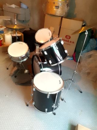 BATERÍA SONORA COMPLETA – NUEVA / SIN USO