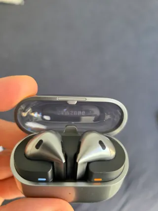 Samsung Galaxy Buds 3 Plata