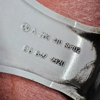 Llanta Mercedes Benz Original 17