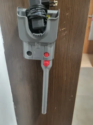 Aspiradora Escoba Laresar