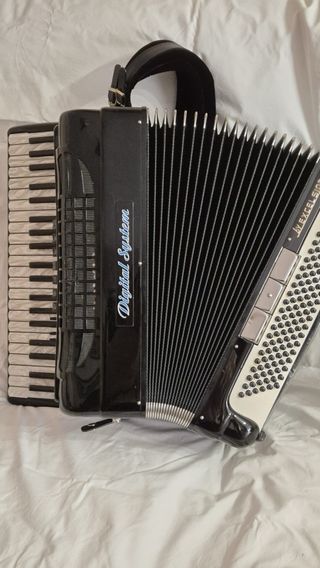 acordeon. Excelsior Midi