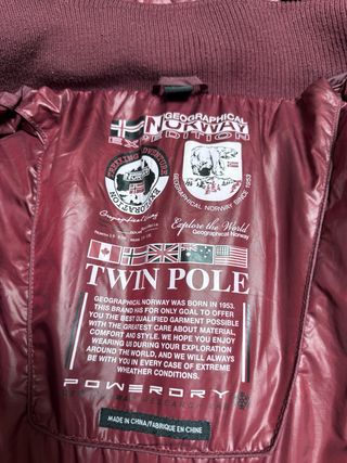 Abrigo Geographical Norway Talla XL Morado