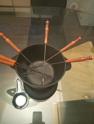 Juego de fondue de hierro