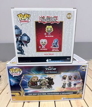 2 Funko Pop - 1078 - 290