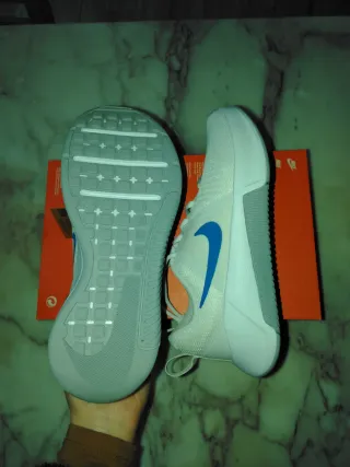 Scarpe Nike MC Trainer Bianche e Blu