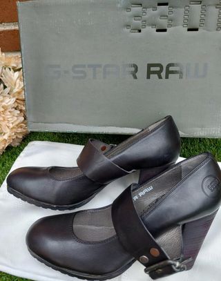 Zapatos nuevos regalo