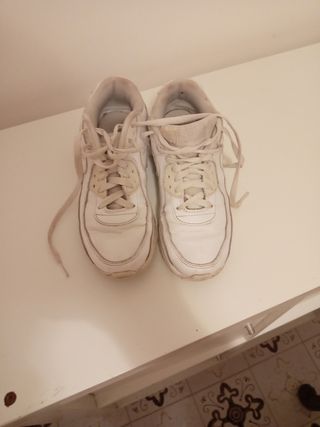 Nike Air Max Donna 37.5 usurate