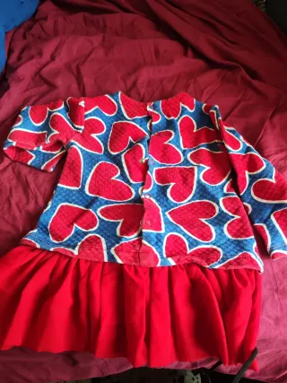 Vestido niña corazones rojos y azules