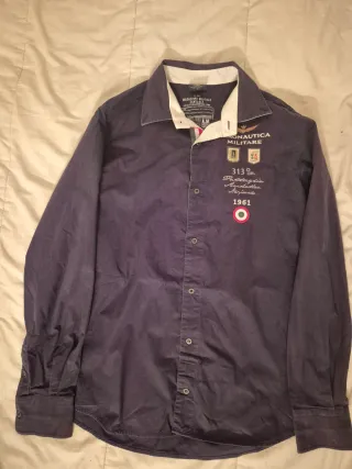 2 camisas Aeronautica Militare