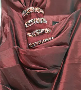 Abito elegante da cerimonia Borgogna