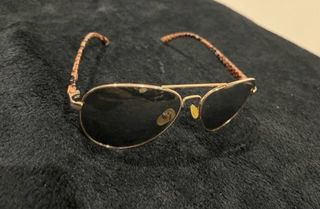 Dos Gafas de sol aviador doradas