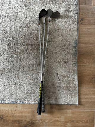 Juego de palos de golf Inesis 100 de grafito.