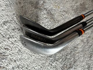 Juego de palos de golf Inesis 100 de grafito.