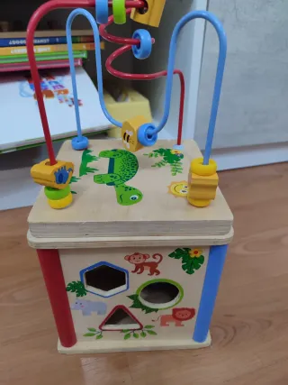 Juguete de madera educativo