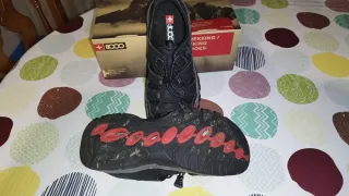 Sandalias +8000 trekking negras y grises