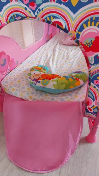 Parque infantil Tuc Tuc rosa cuna viaje