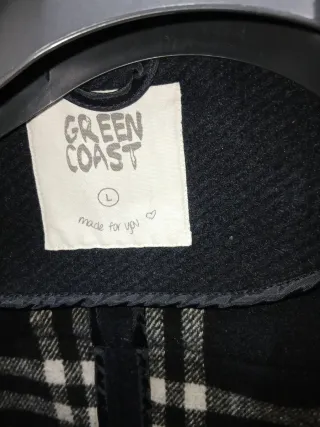 Trenca unisex azul marino.