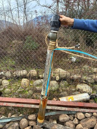 Bomba de sondeo sumergible de caudal