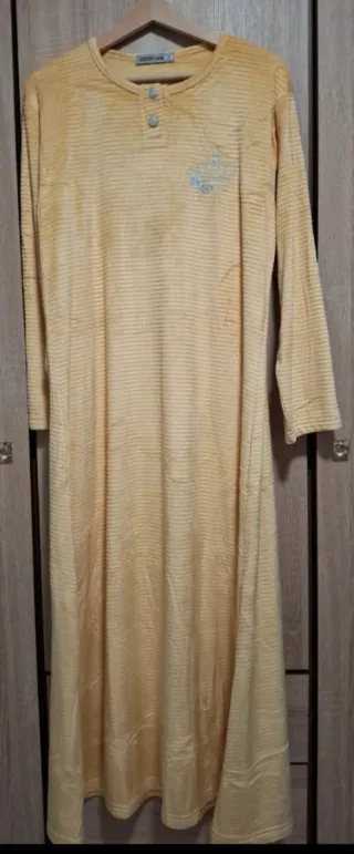 Conjunto 2 piezas: bata y vestido largos