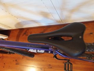 BICICLETA TREK MARLIN 5 COLOR MORADO