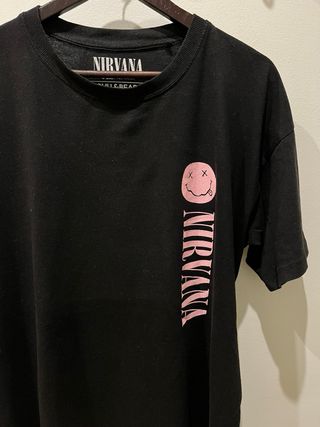 Camiseta Nirvana Negra Pull&Bear