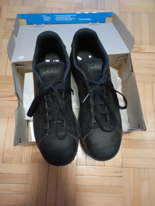 Tênis Adidas Preto