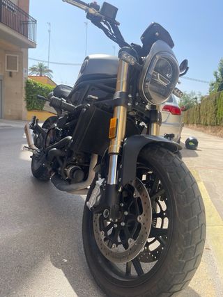 Benelli Leoncino 800 76cv 2022 Limitada