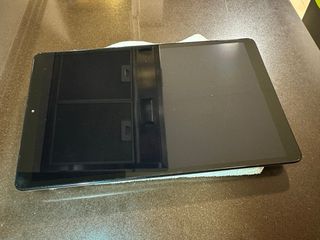 SamsungTabA+fundateclado+ bolítactil