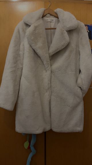 Abrigo pelo sintético Sfera Basic Talla M