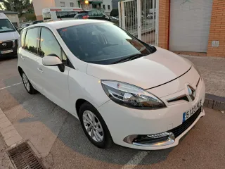 Renault Scenic 2012