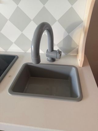 Cocinita de madera para niños