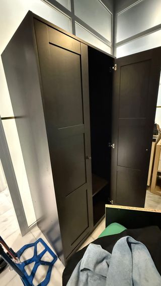 Armario Ikea RAKKESTAD Marrón