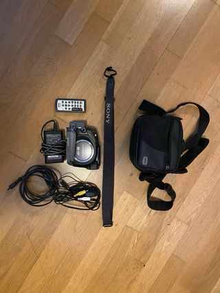 Cámara Sony Handycam DVD RW