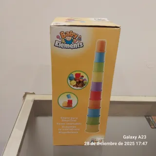 Cubos apilables para bebés