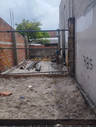 Busco empleo de Albañil, electricista soy oficial