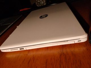 Portátil HP Blanco AMD A6 8GB RAM