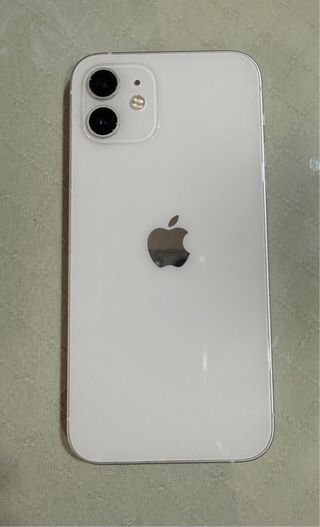 iPhone 12 256GB Blanco + 14 Carcasas y 2 cristales
