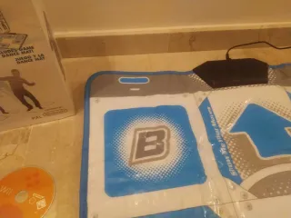 Manta de baile Wii + Juego Konami