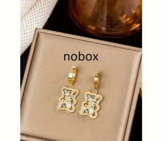 Conjunto Collar y Pendientes Oso Dorado