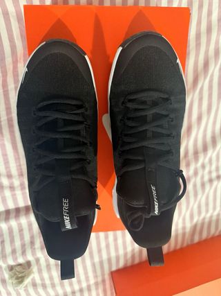 Zapatillas Nike Free Metcon 6 Negras/Blancas