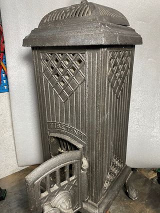 Stufa a legna Tibet N.1 in ghisa del 900