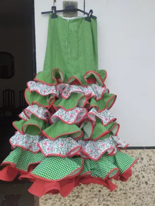 Traje de flamenca para niña de 12 años