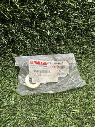 Yamaha 4ES25383-10 Collar Rueda