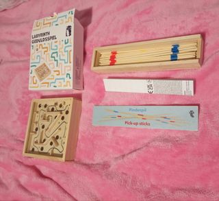 Juegos de madera: Mikado y laberinto