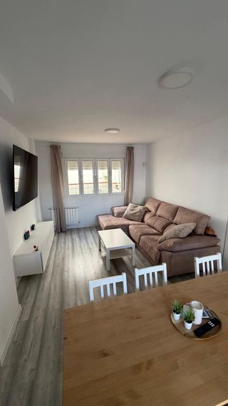 Casa adosada en la C/Luna en Valdepeñas.