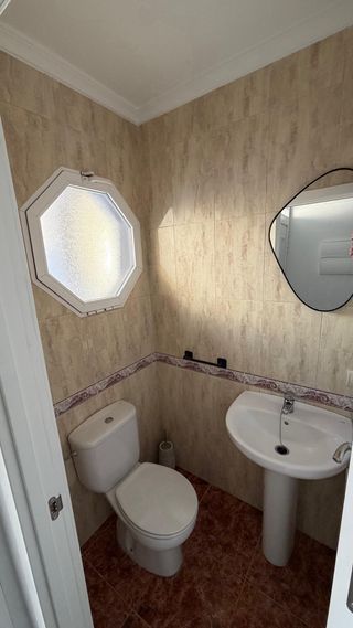 Casa adosada en la C/Luna en Valdepeñas.