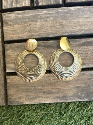 Pendientes flamenca dorados