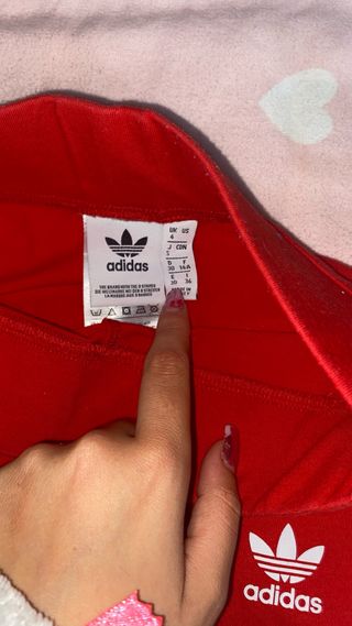 Leggings Adidas Rojos con Rayas Blancas