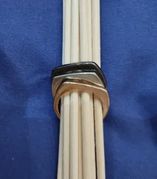 Tres anillos baño oro, plata y bronce