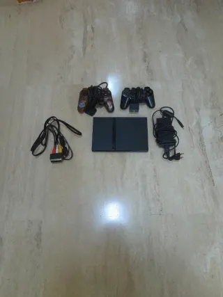 PlayStation 2 Slim Negra Completa